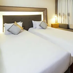 Novotel World Forum Otel